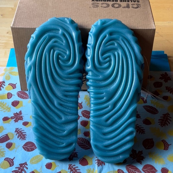 💙 SALEHE BEMBURY X CROCS THE POLLEX SLIDE  💙 NWT 💙 - Picture 15 of 16